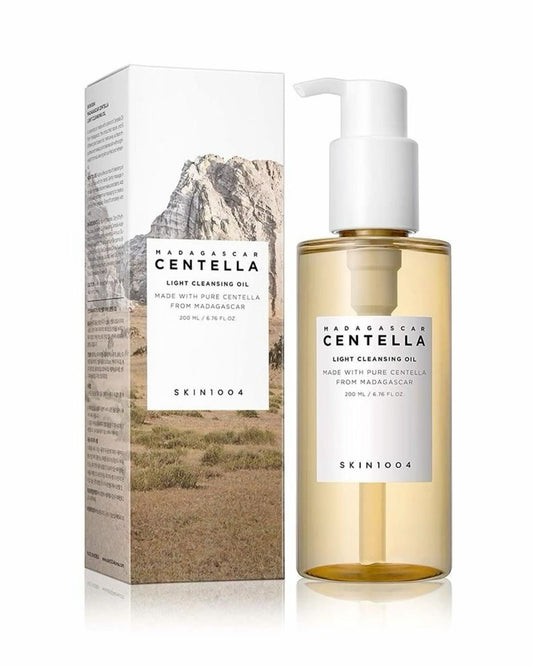 Madagascar Centella Light Cleansing Oil